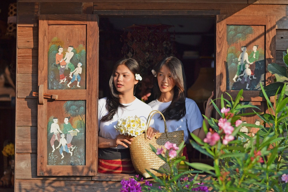 Thai Thai Sukhothai Resort 48/68
