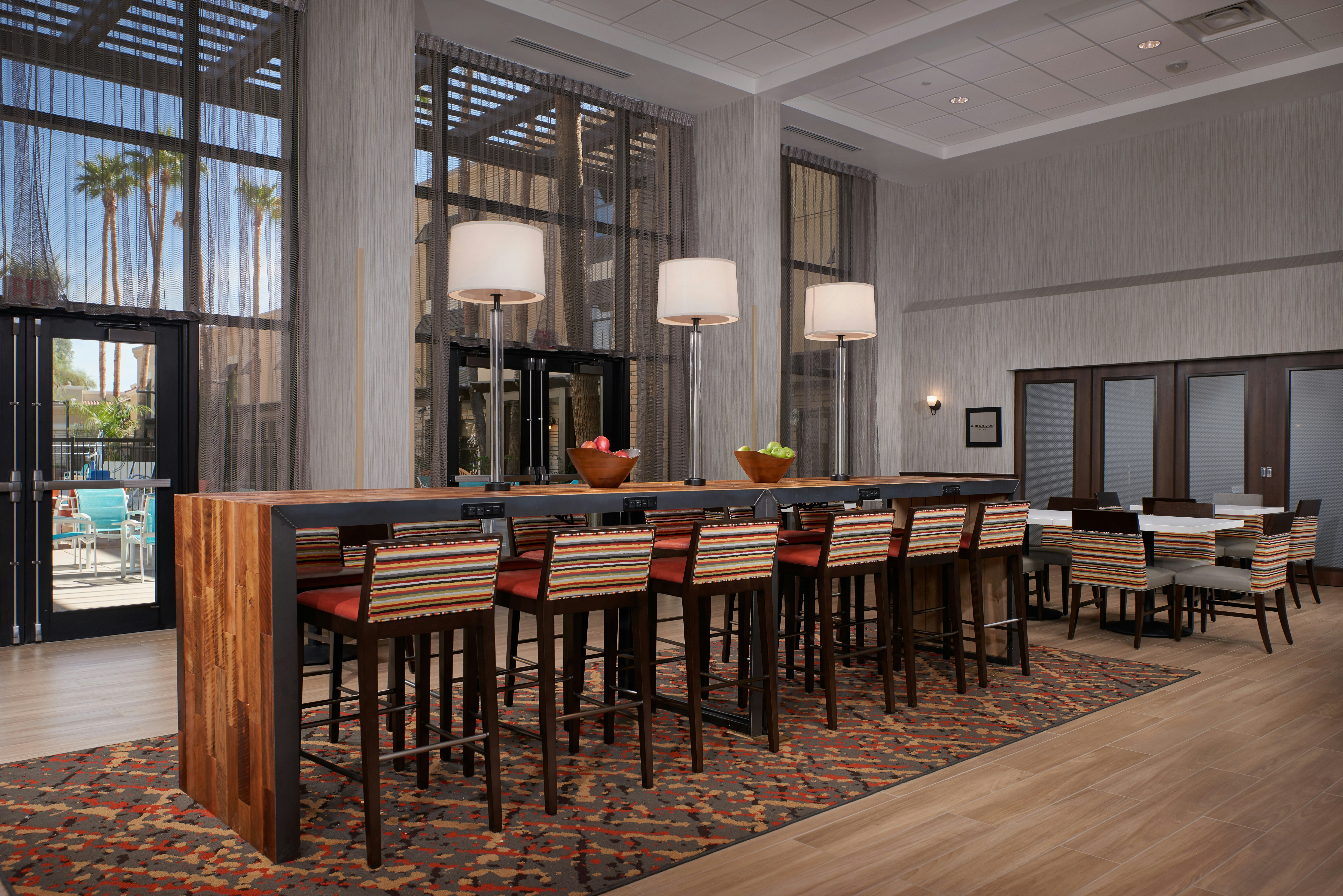 Hampton Inn & Suites Scottsdale On Shea Blvd 9/25