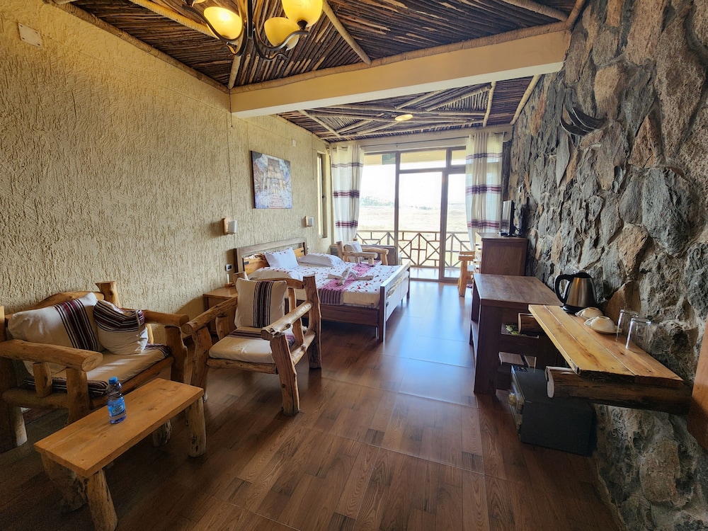 Sora Lodge Lalibela 30/50