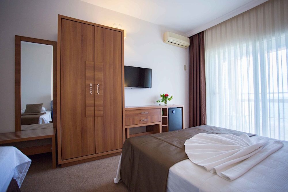 Melis Otel 38/65