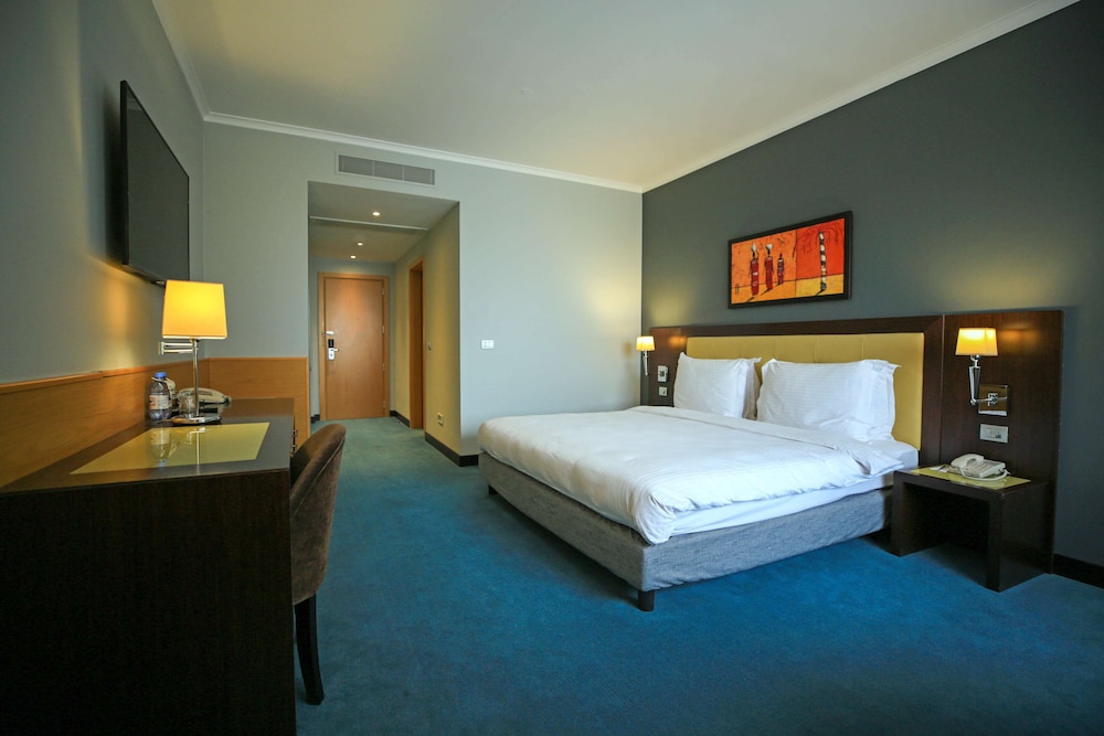 Radisson Hotel Astana 10/71