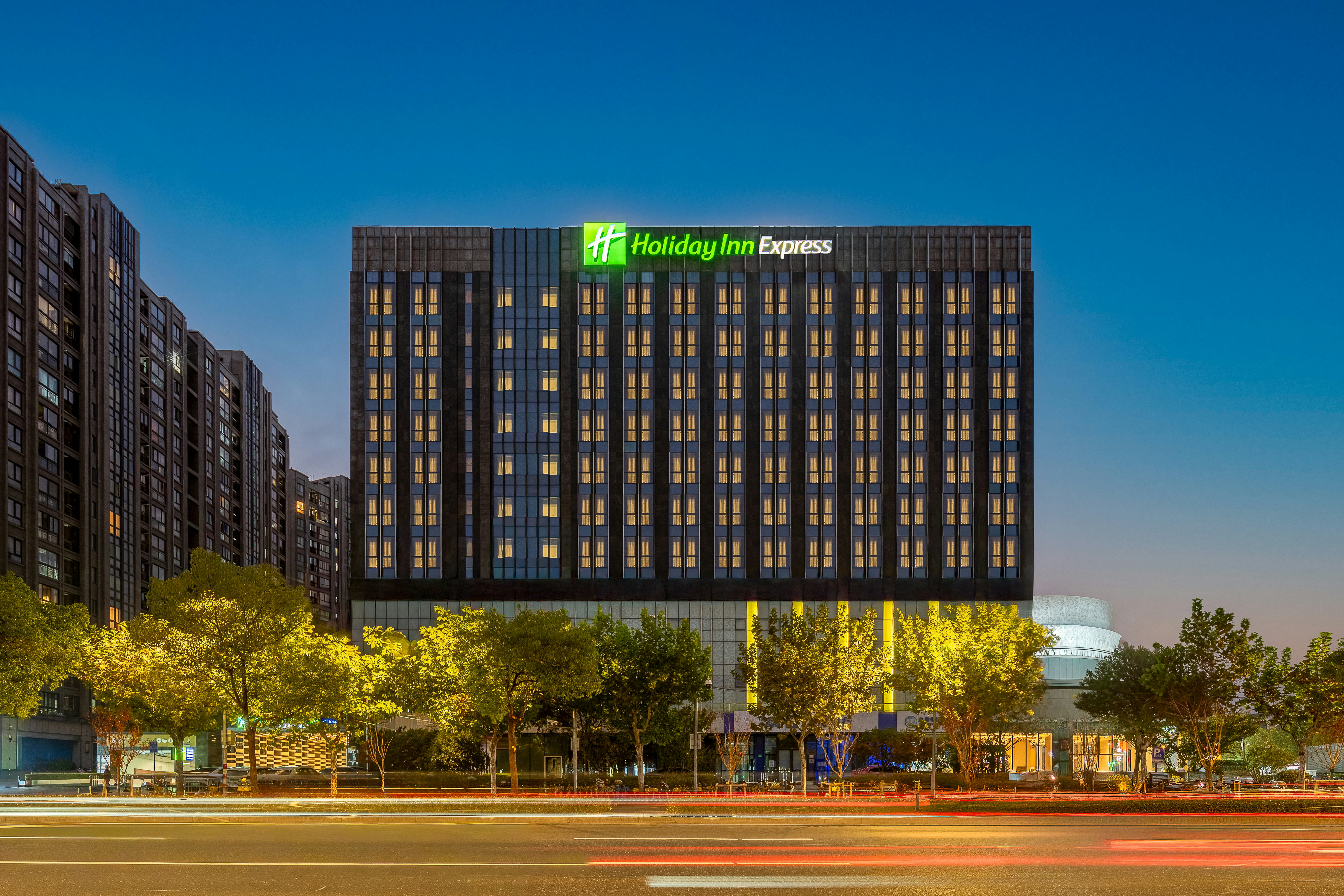 HOLIDAY INN EXPRESS SHANGHAI JINSHA 1/50