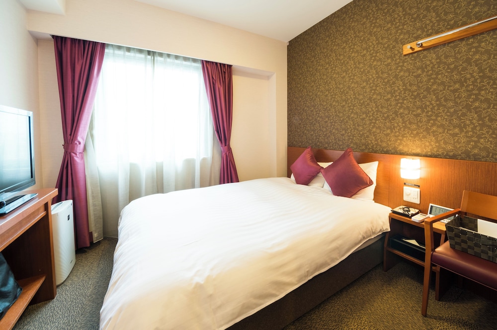 Moderate, Double Bed 4/8