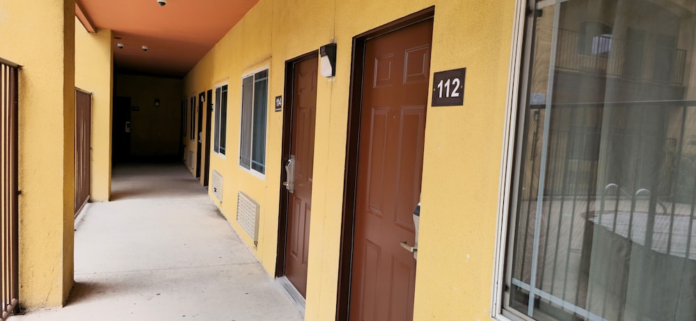 Texas Inn and Suites - Rio Grande Valley 35/62