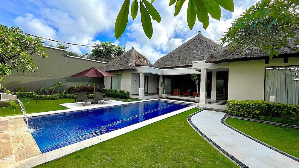 The Mutiara Jimbaran Boutique Villas 63/70