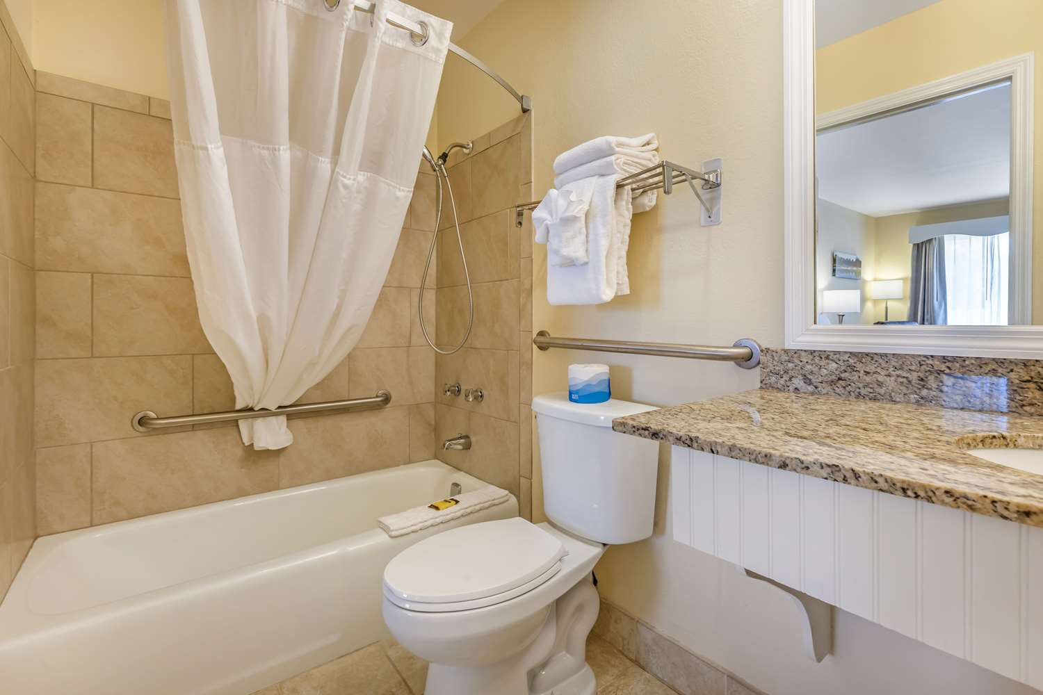 غرفة بسرير كينج لذوي الإعاقة، Best Western Plus Santee Inn 4/4