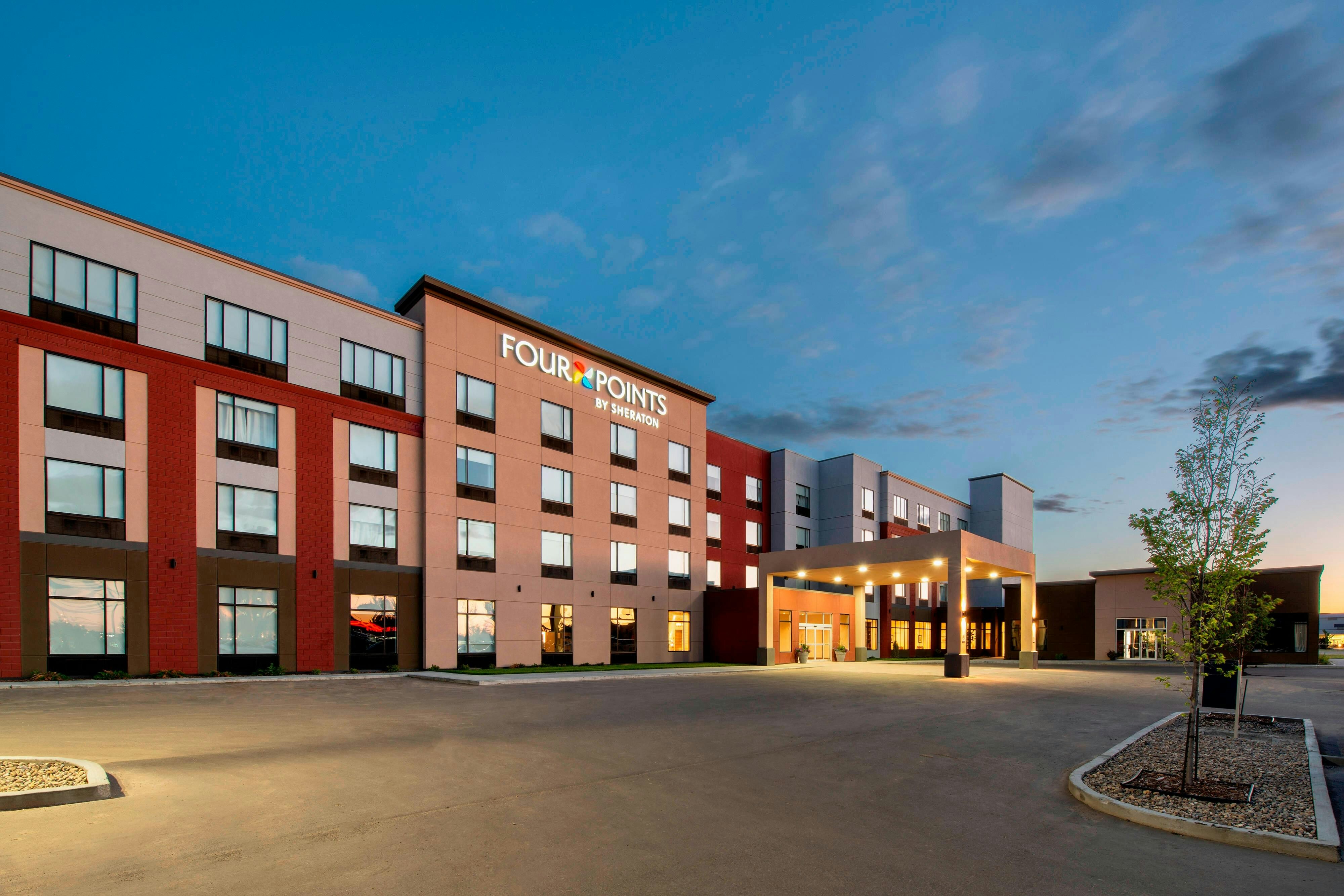 FOUR POINTS BY SHERATON GRANDE PRAIRIE 35/36
