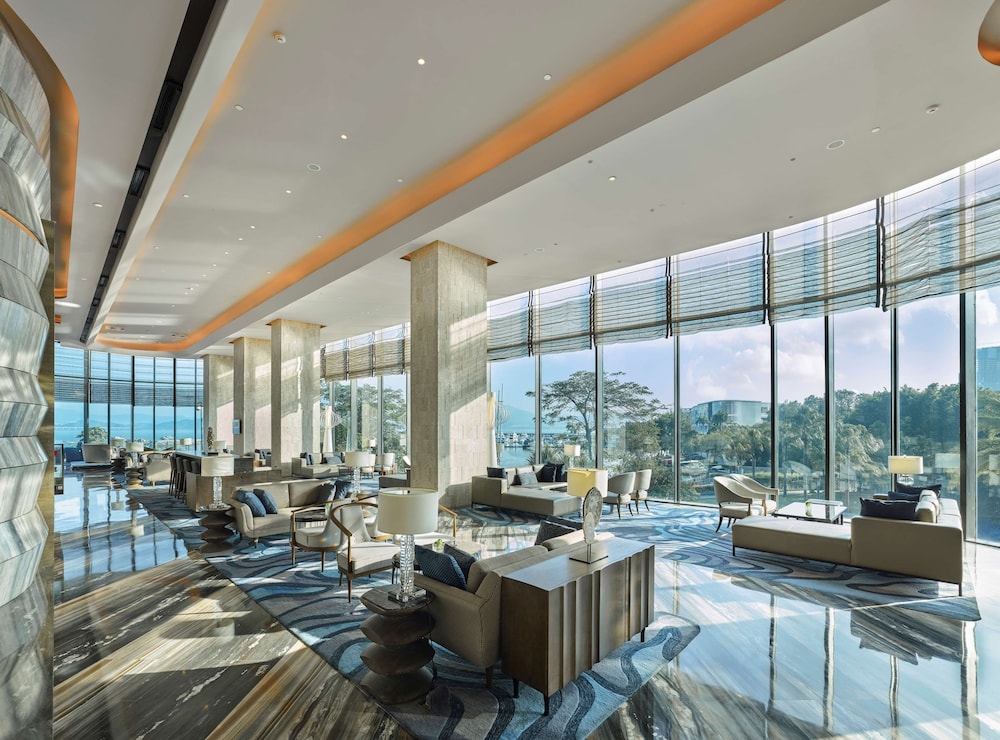 Hilton Shenzhen Shekou Nanhai 66/89