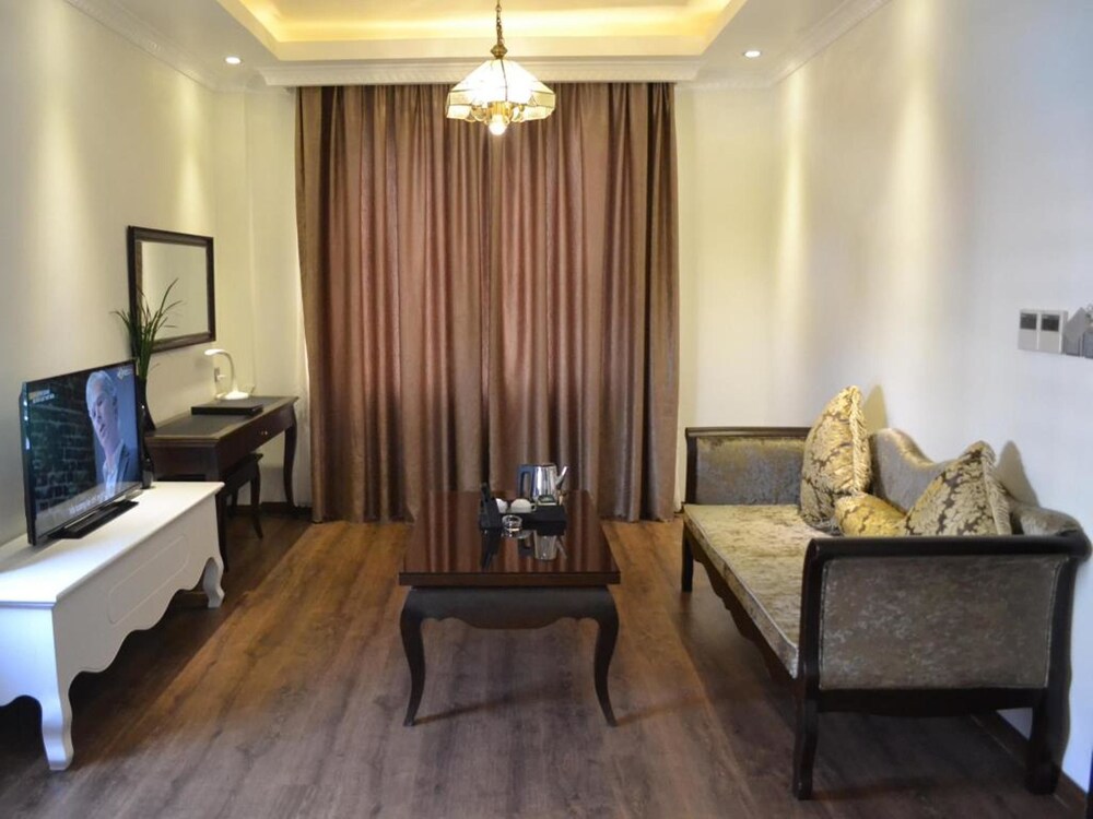 City Bay Palace Hotel 49/70