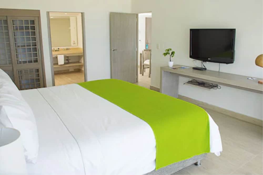 Hotel Tamaca Beach Resort 18/51