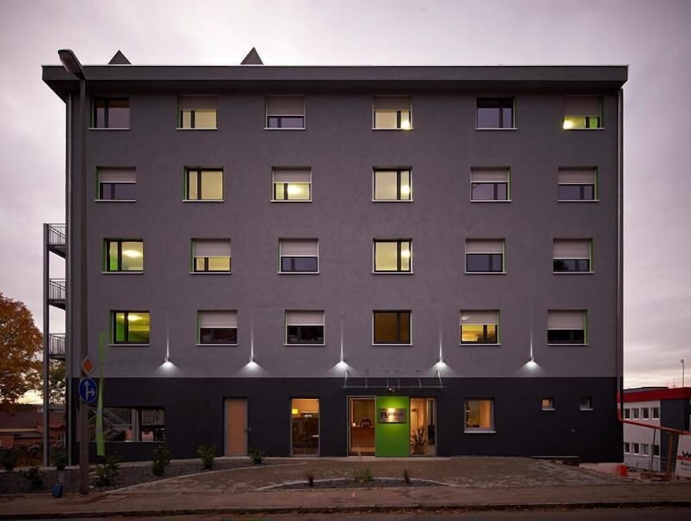 a2 HOTELS Plochingen 2/46