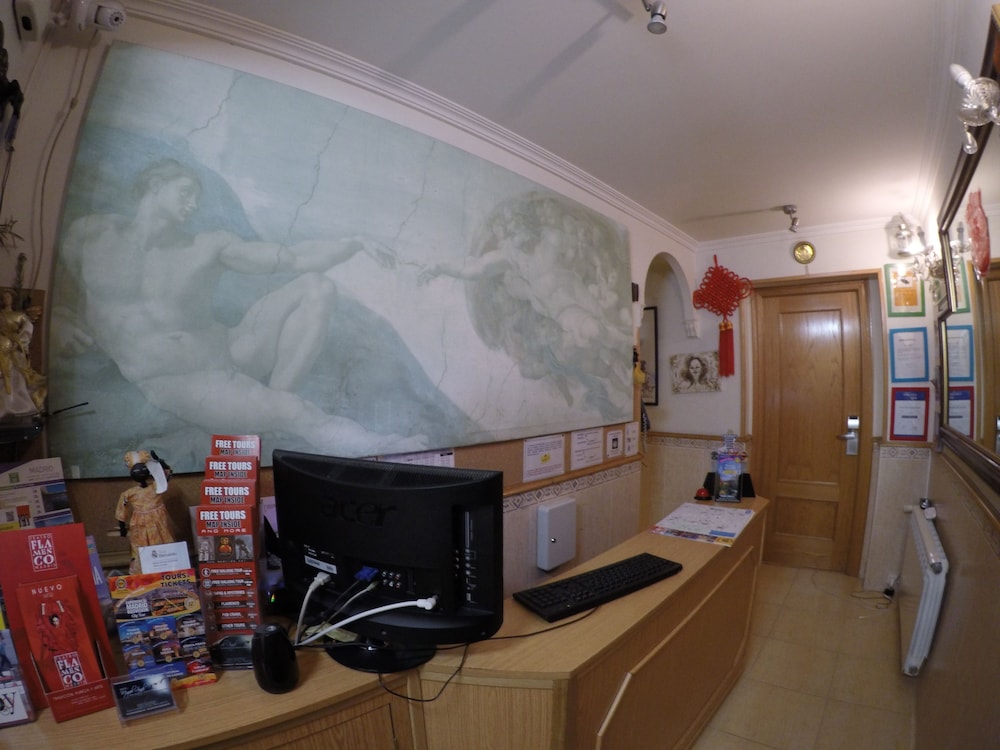 Hostel Rc Miguel Angel 28/49