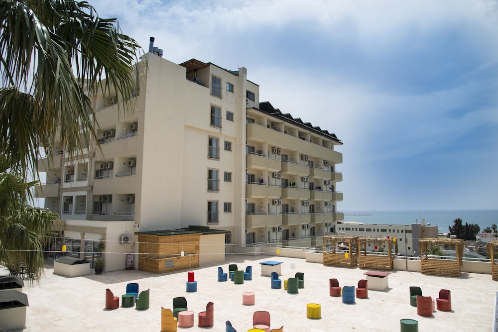 SunBeach Hill Hotel (ex Side Town by Z Hotels) 2/31