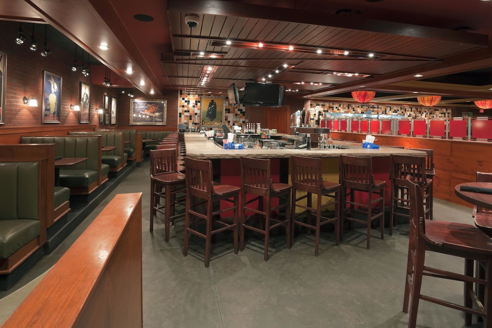 Holiday Inn Carbondale-Conference Center 59/81