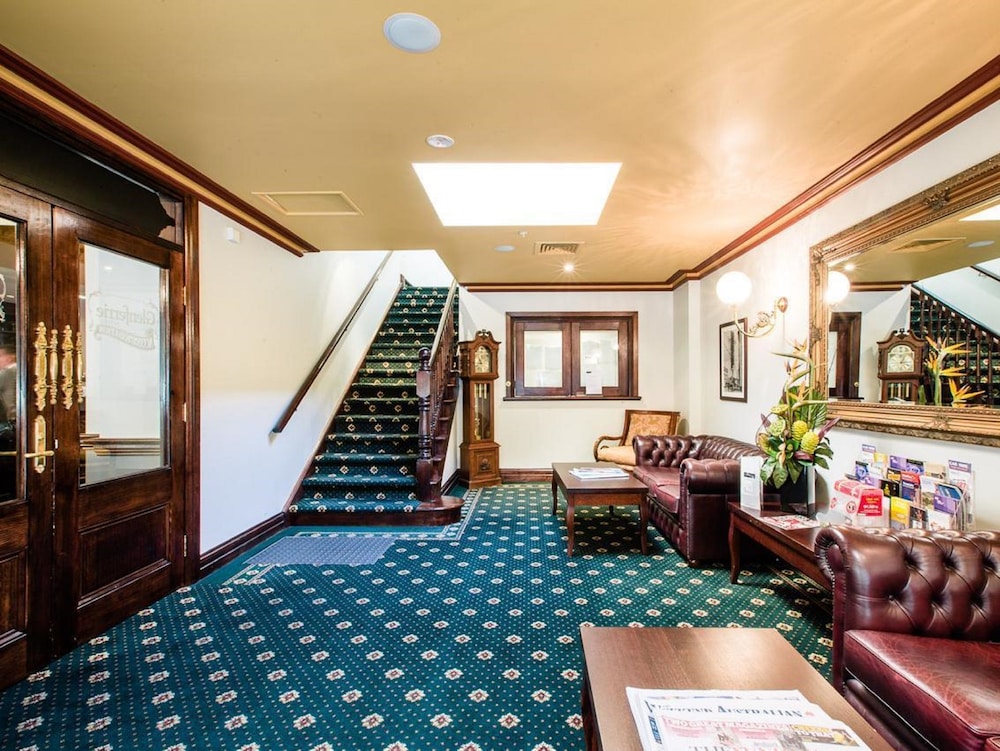 Glenferrie Hotel 36/61