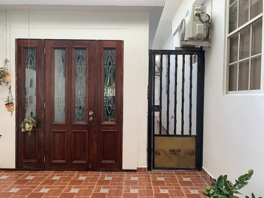 Placid Suites (ex. HM Suites) 28/50