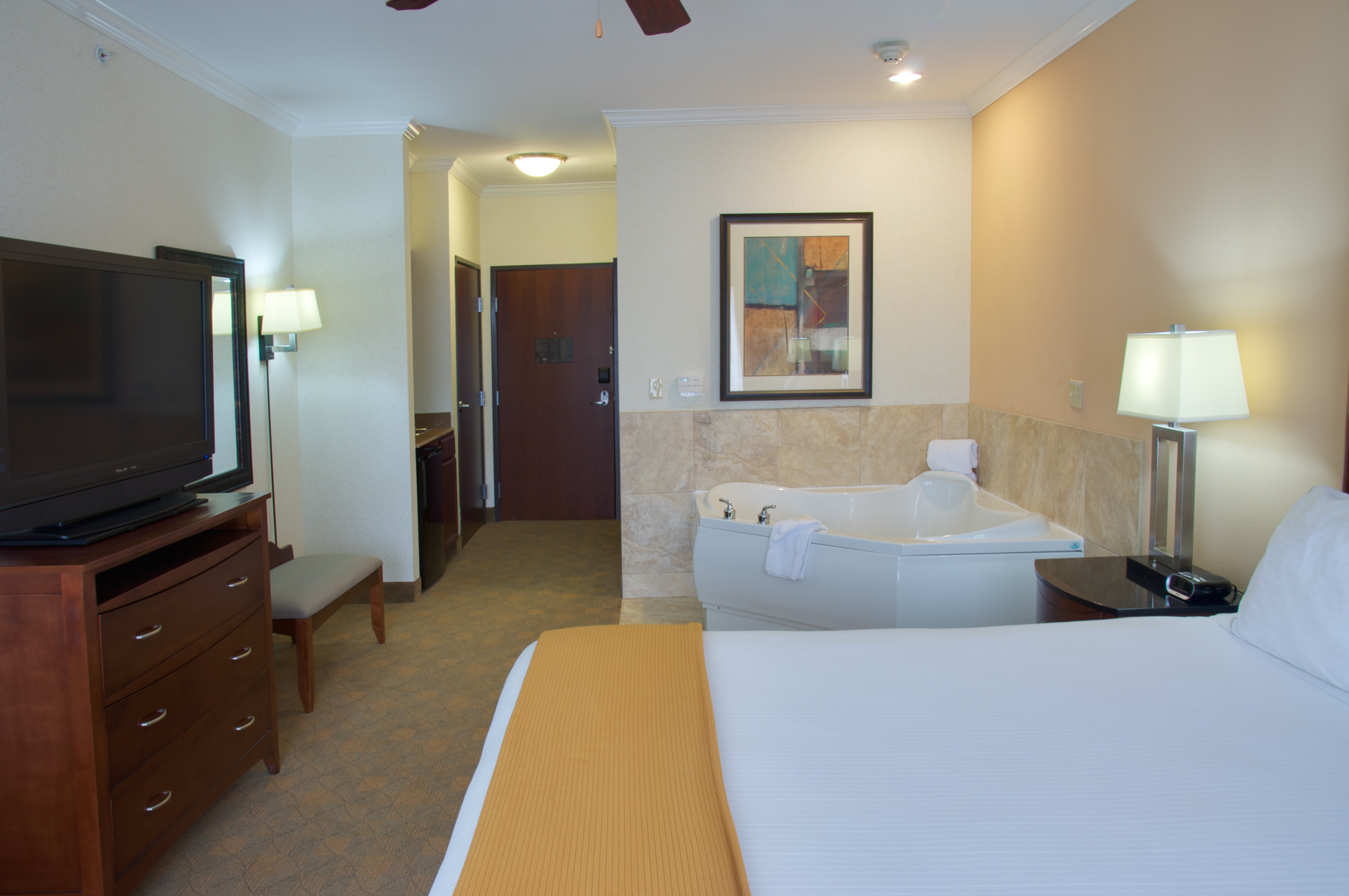 Holiday Inn Express Hotel And Suites Lufkin South 22/68