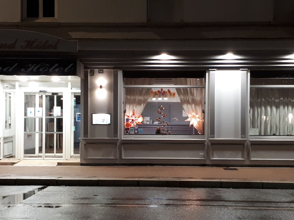 Brit Hotel Confort Roanne Grand Hotel 4/69