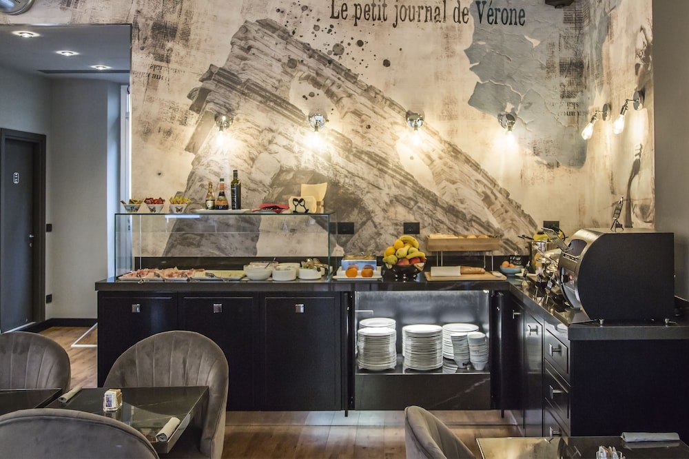 Aparthotel Verona House 44/50