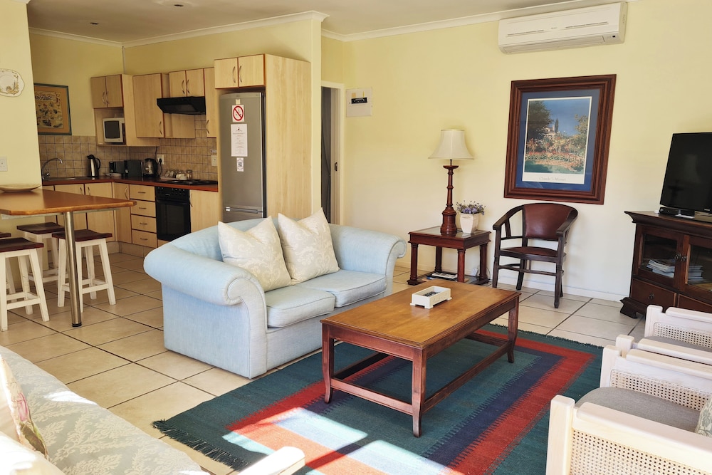 Cherry Berry Guest House 19/39