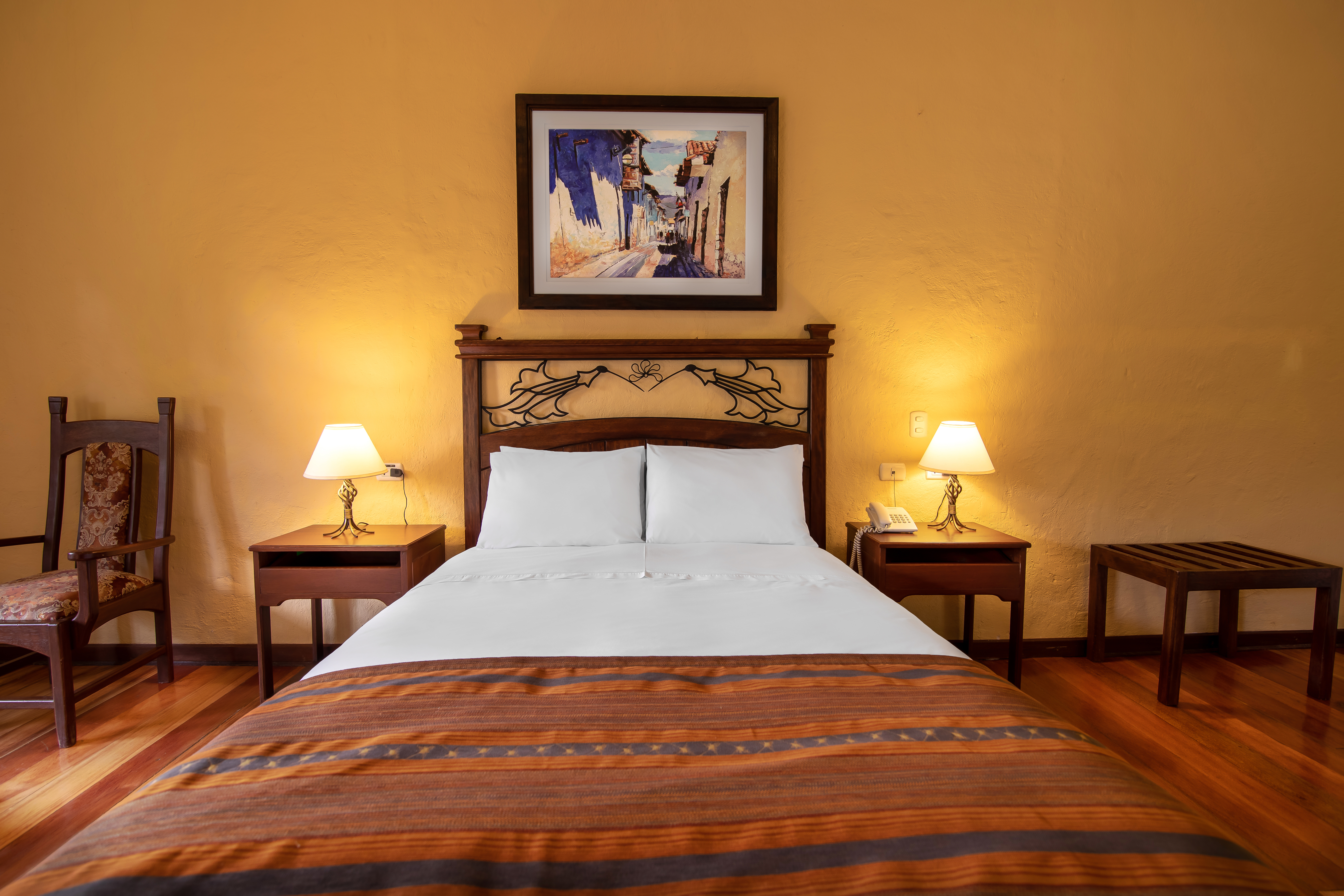 HOTEL HACIENDA DEL VALLE 8/18