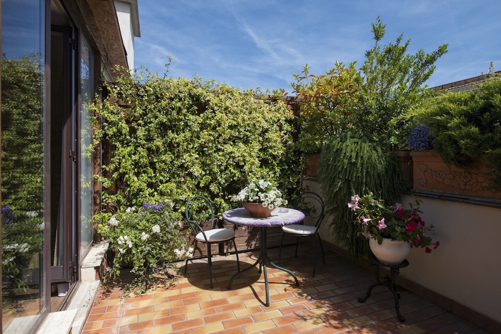 Atlante Garden 53/54