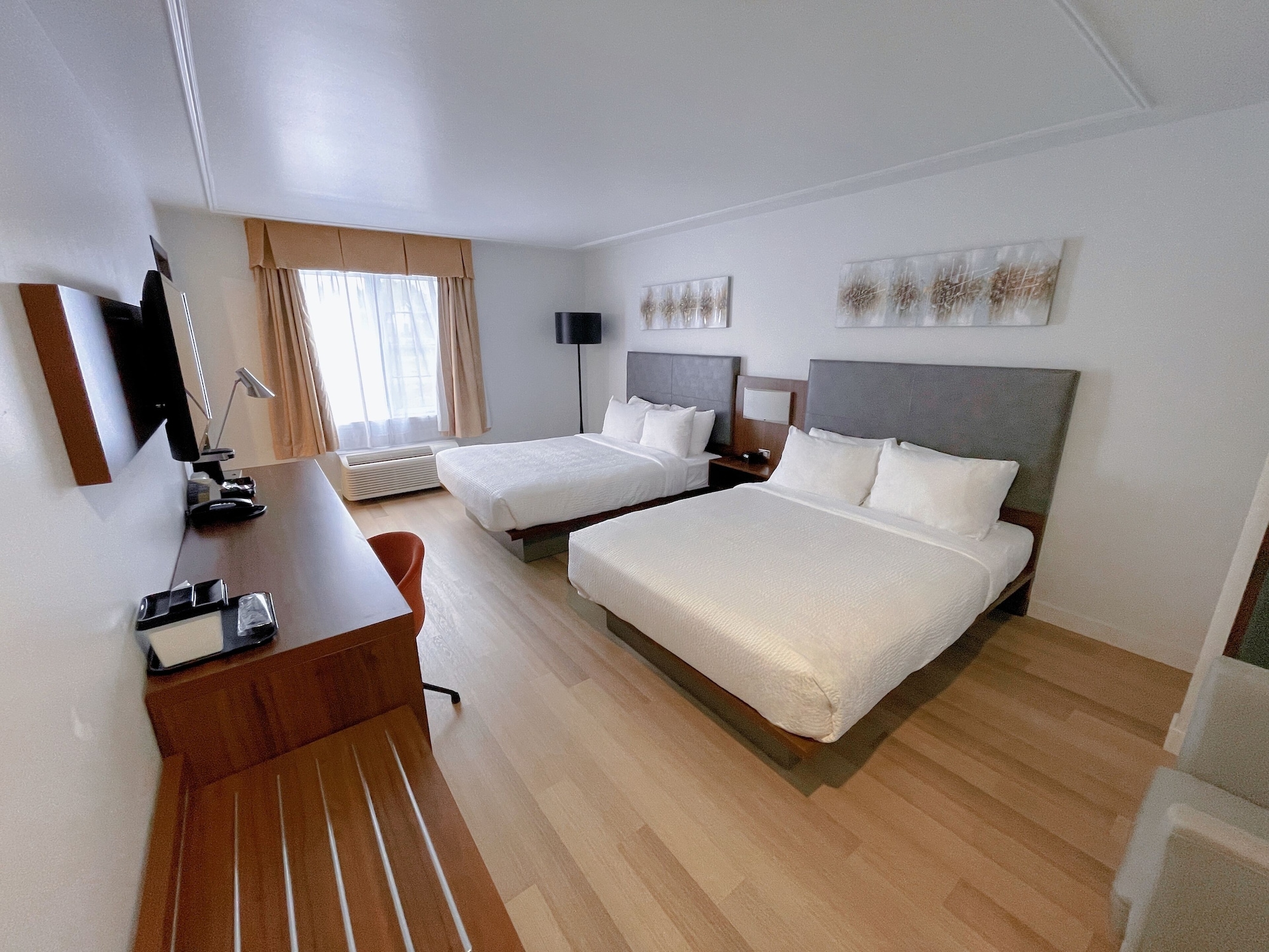 Standard, 2 Queen Beds
