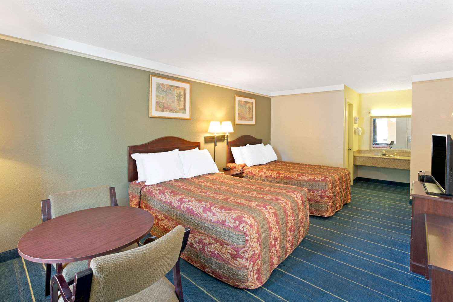 Hotel Atlantic City Oceanfront Boardwalk 6/18