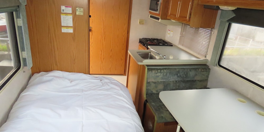 Osaka Hokko Marina Resort Guest House - Caters to Women 21/50