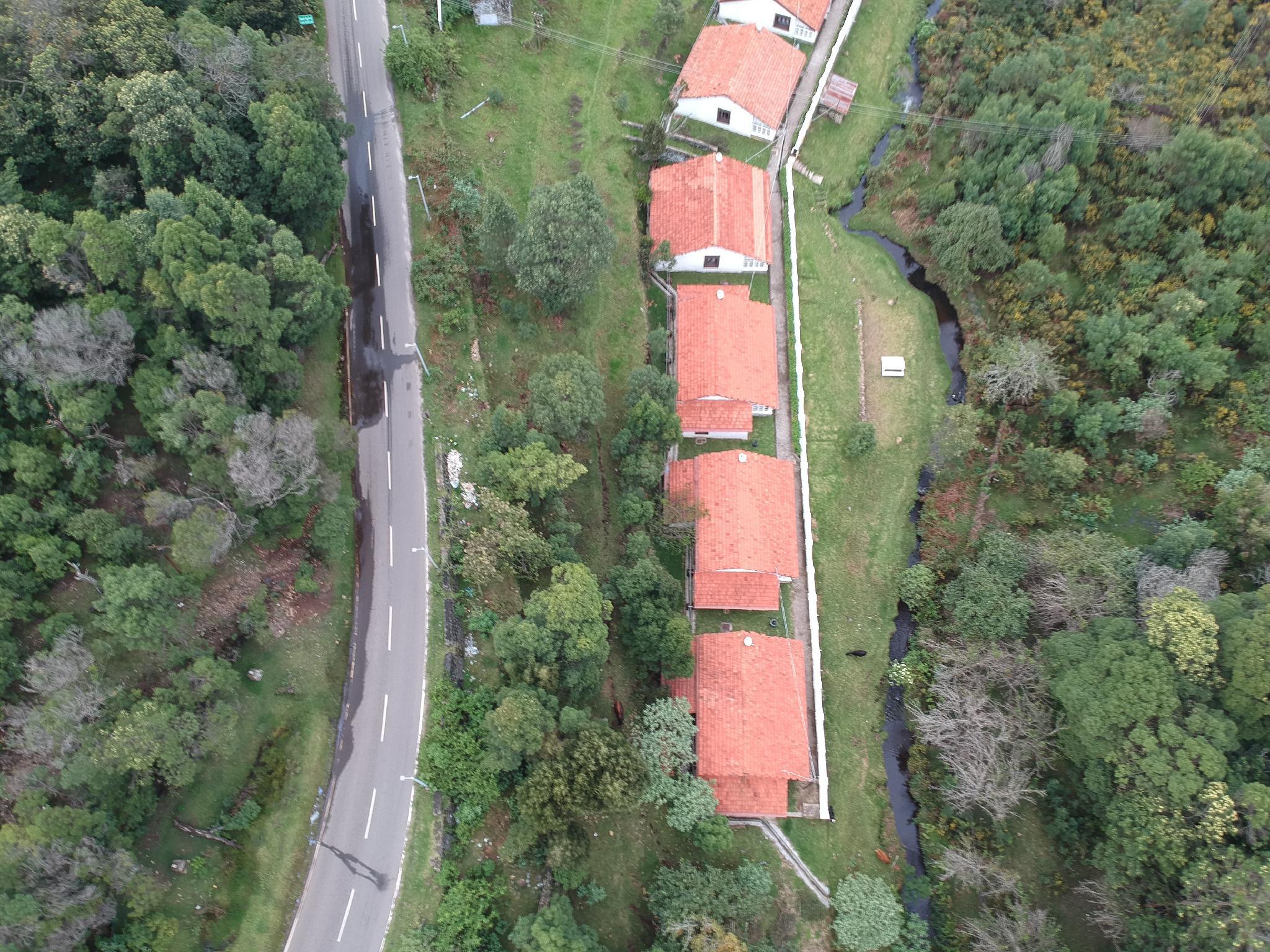 OYO Premium Golf Club Road 32/57
