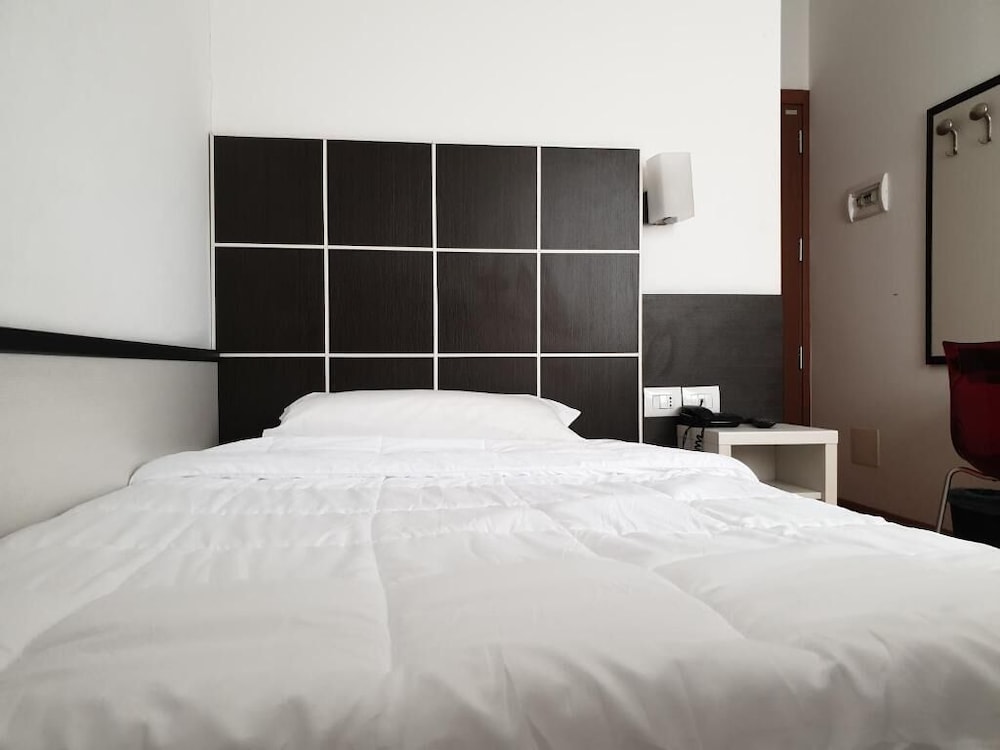 Hotel Vitruvio 19/50