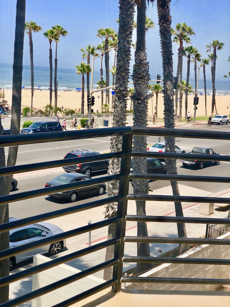 Best Western Huntington Beach 44/65