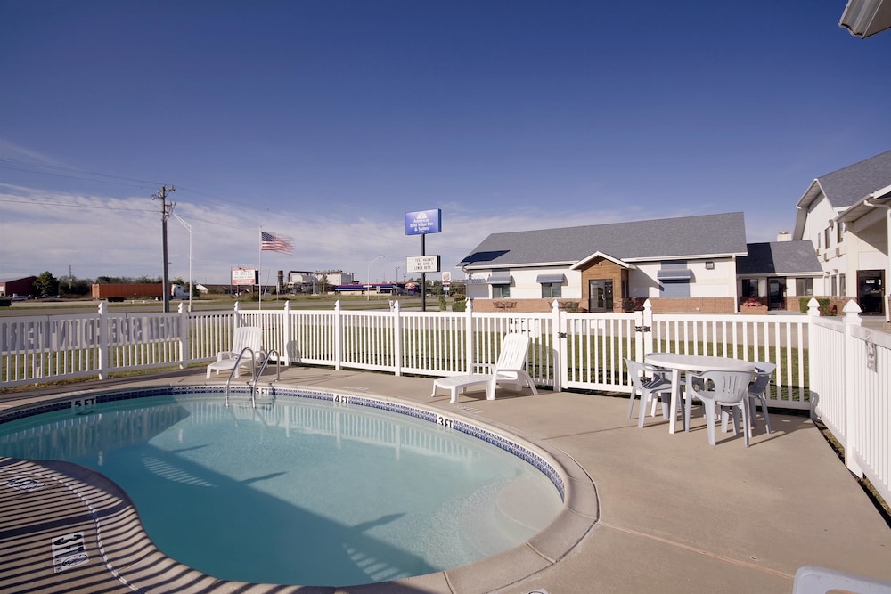Americas Best Value Inn Suites Nevada 2/29