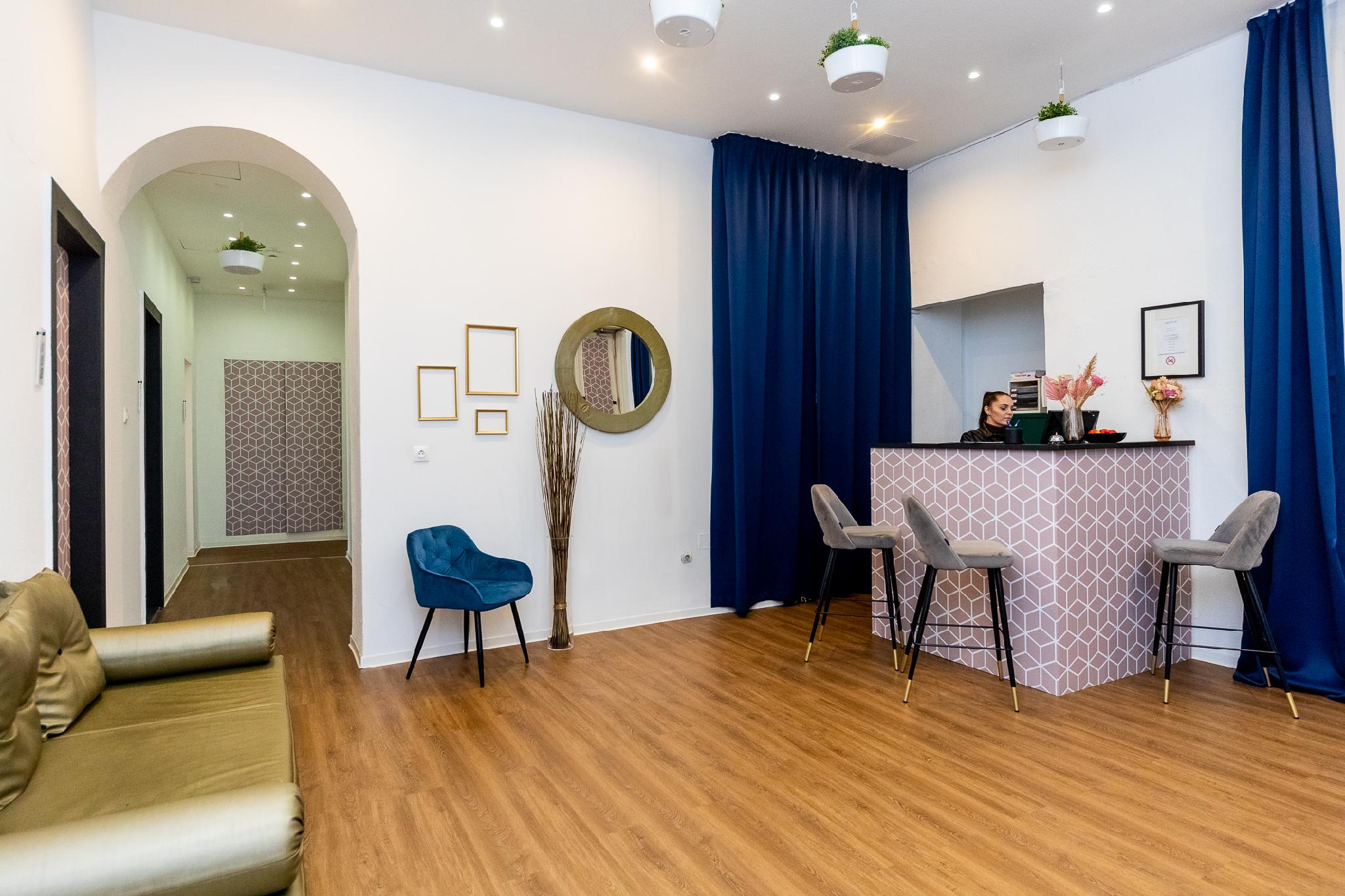 Adagio Downtown Rooms 20/26