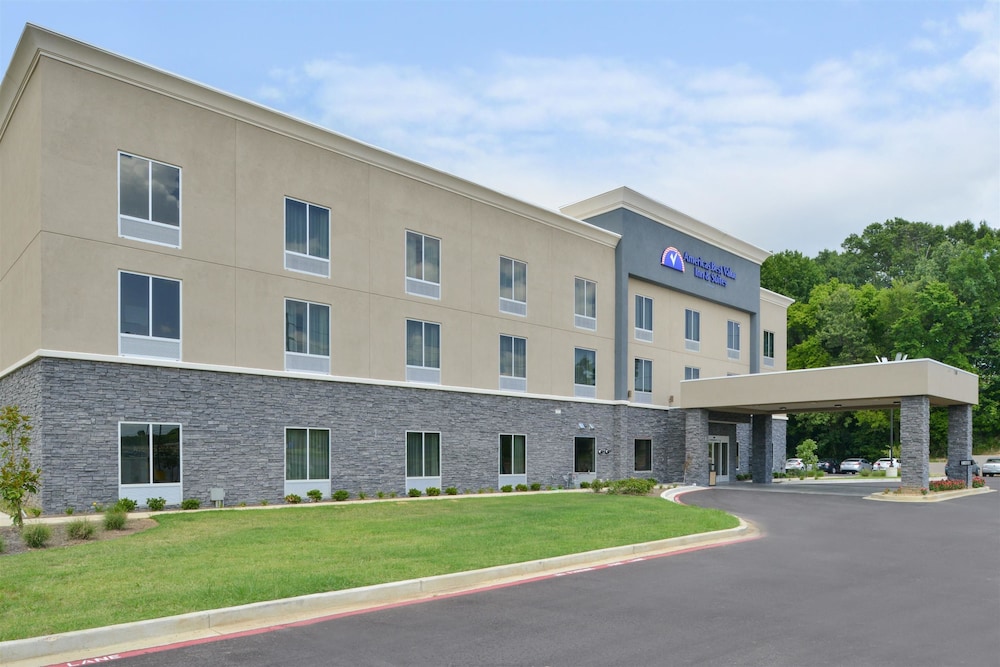 Americas Best Value Inn & Suites - Southaven/Memphis 3/31