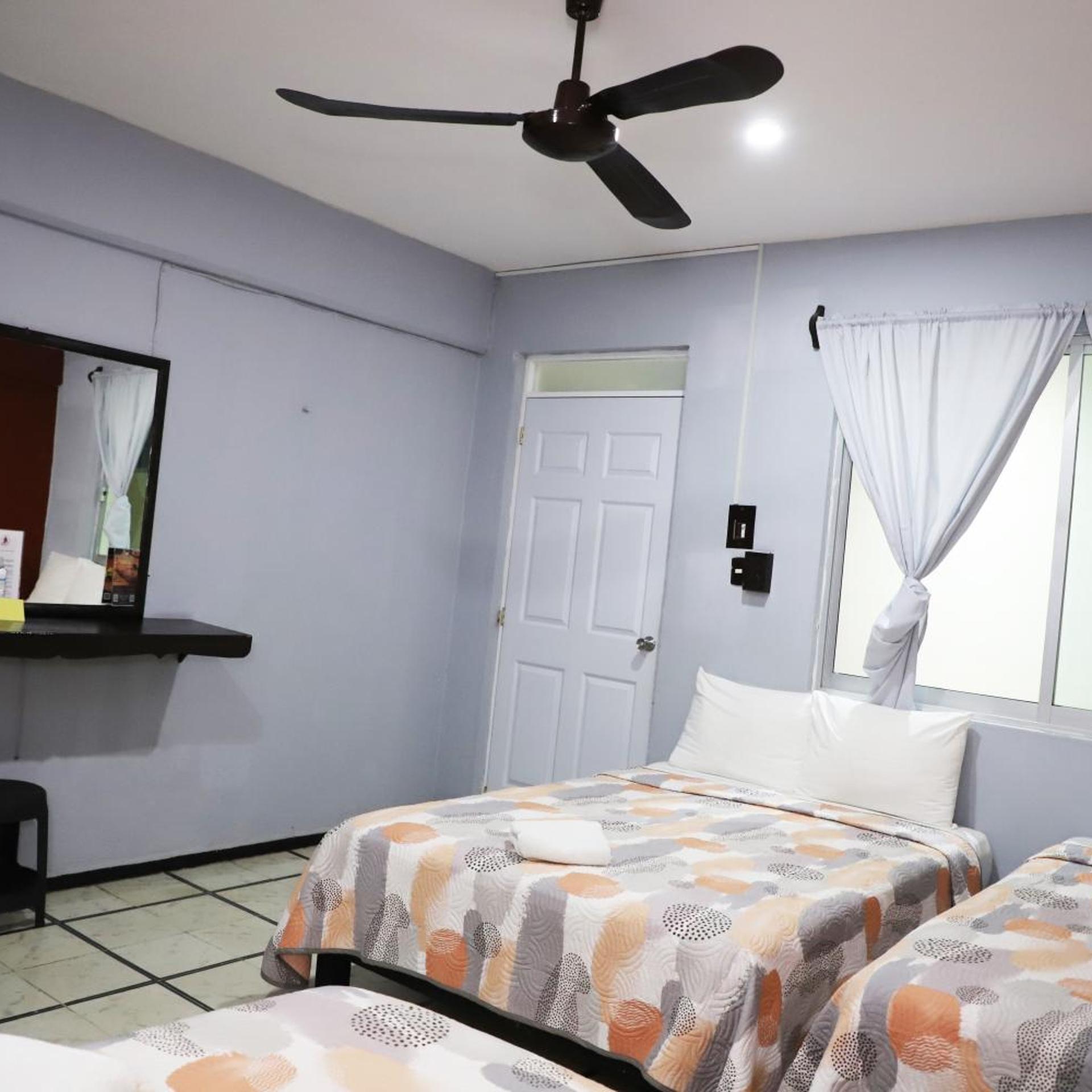 Hotel Murallas 231 12/50