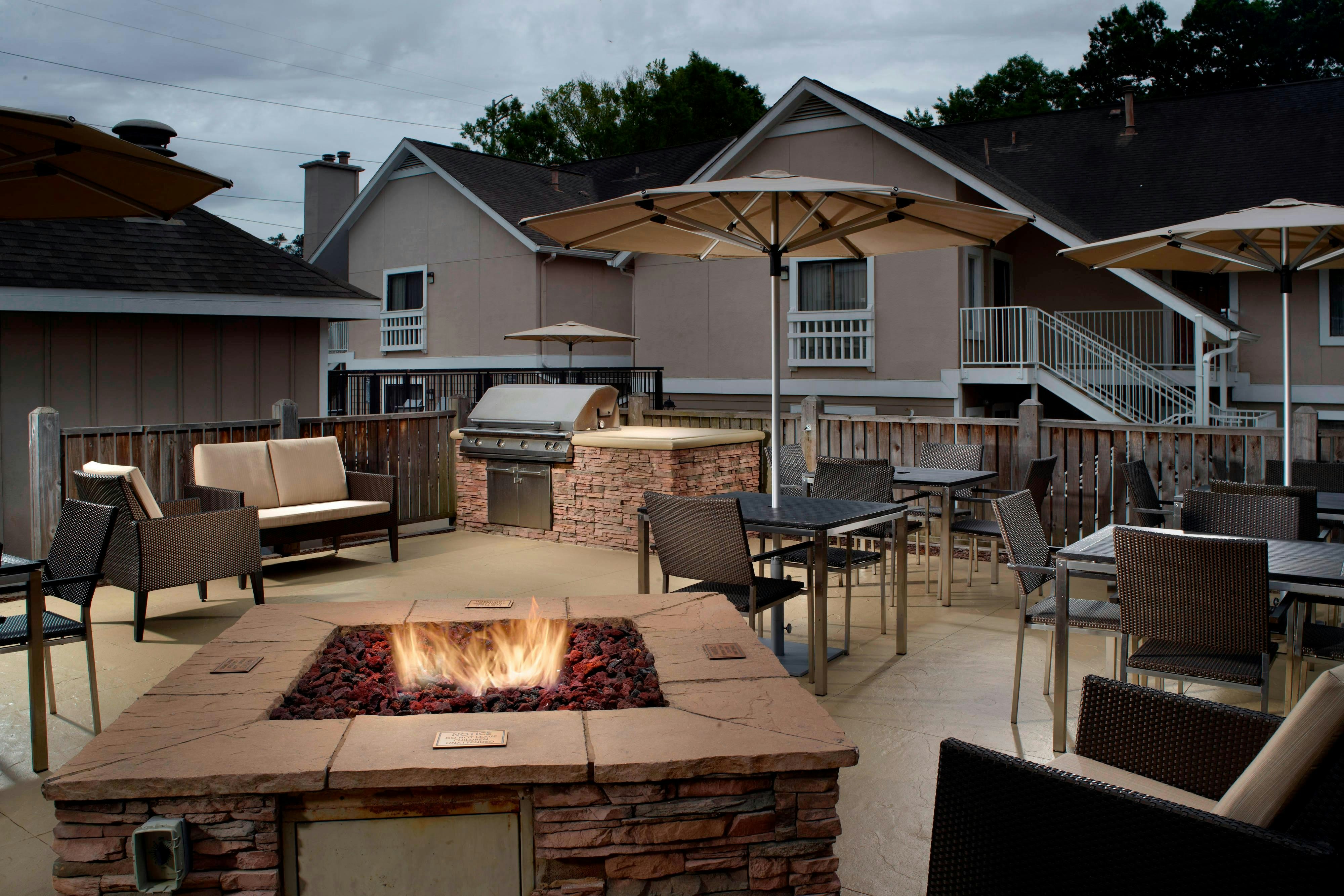 Residence Inn By Marriott Atlanta Buckhead 2/3