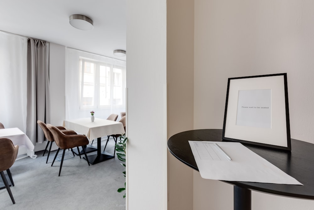 Andante Hotel 38/50