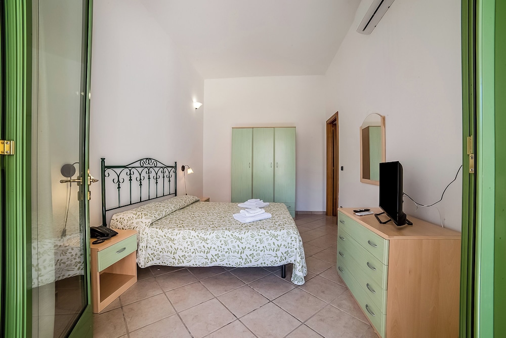 Family Village Otranto 18/50