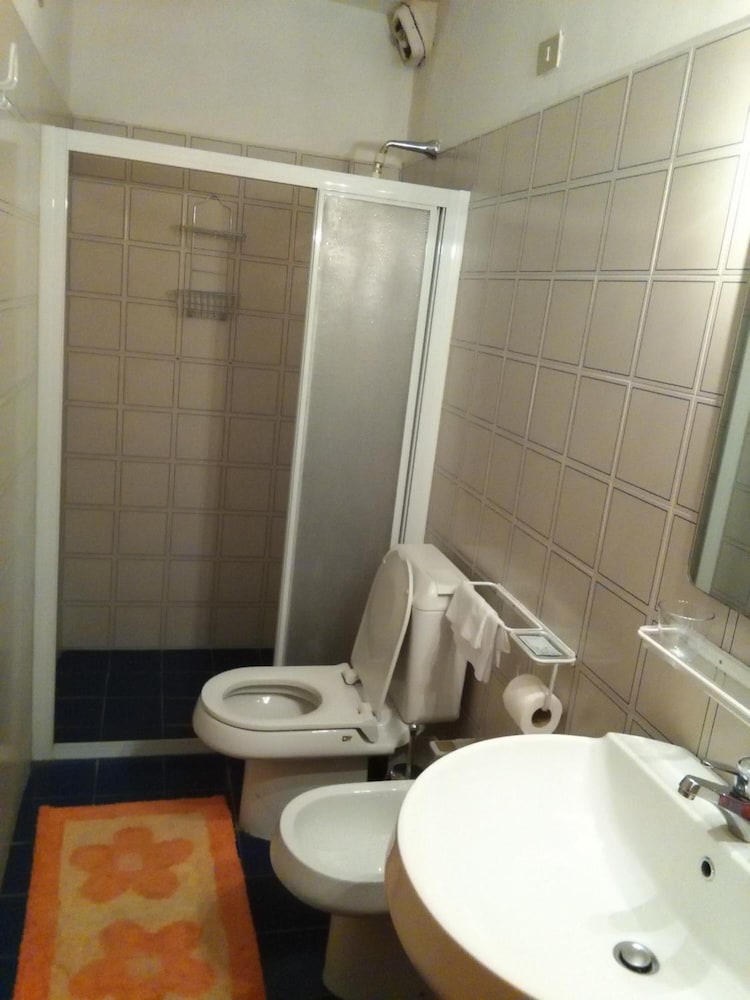 Albergo Villa Sorriso 27/30