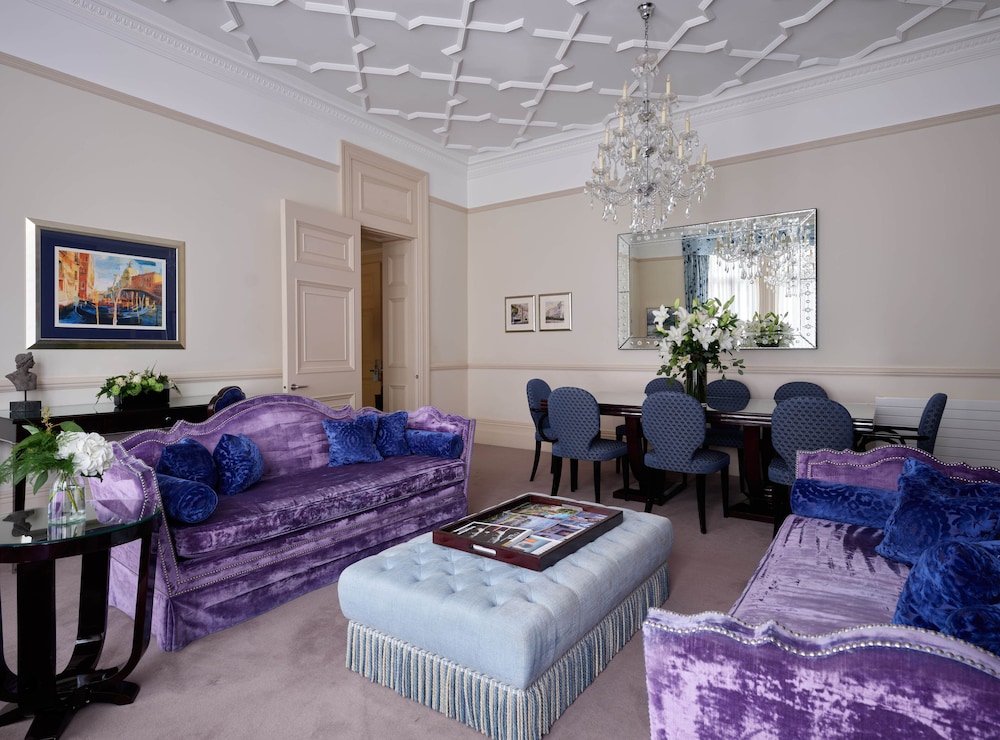 The Apartments by The Sloane Club 27/45