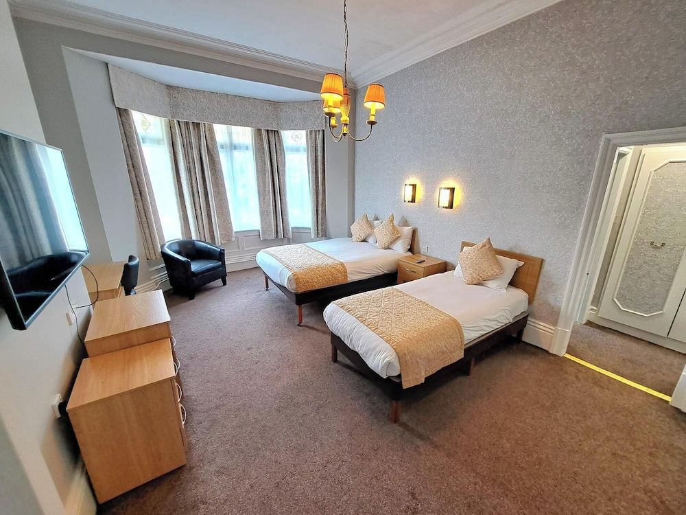 Prince of Wales Hotel Southport 28/62
