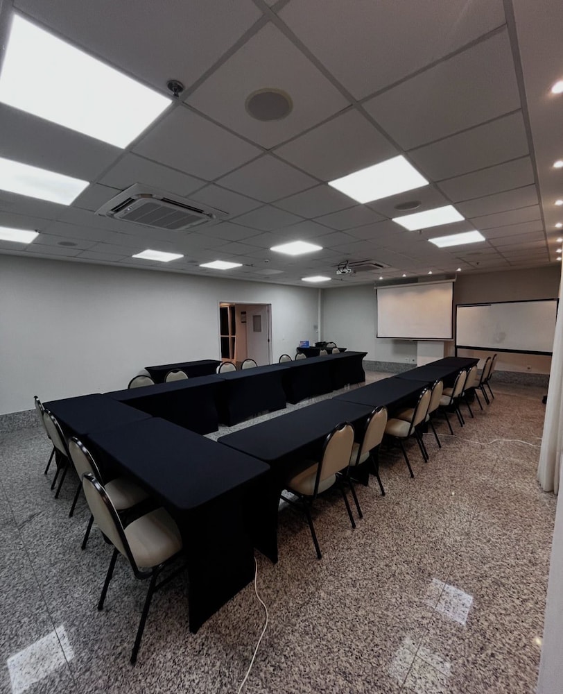 Tulip Inn Vila Velha 42/50