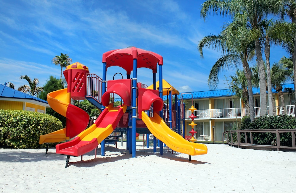 SkyBeach Resort 43/51