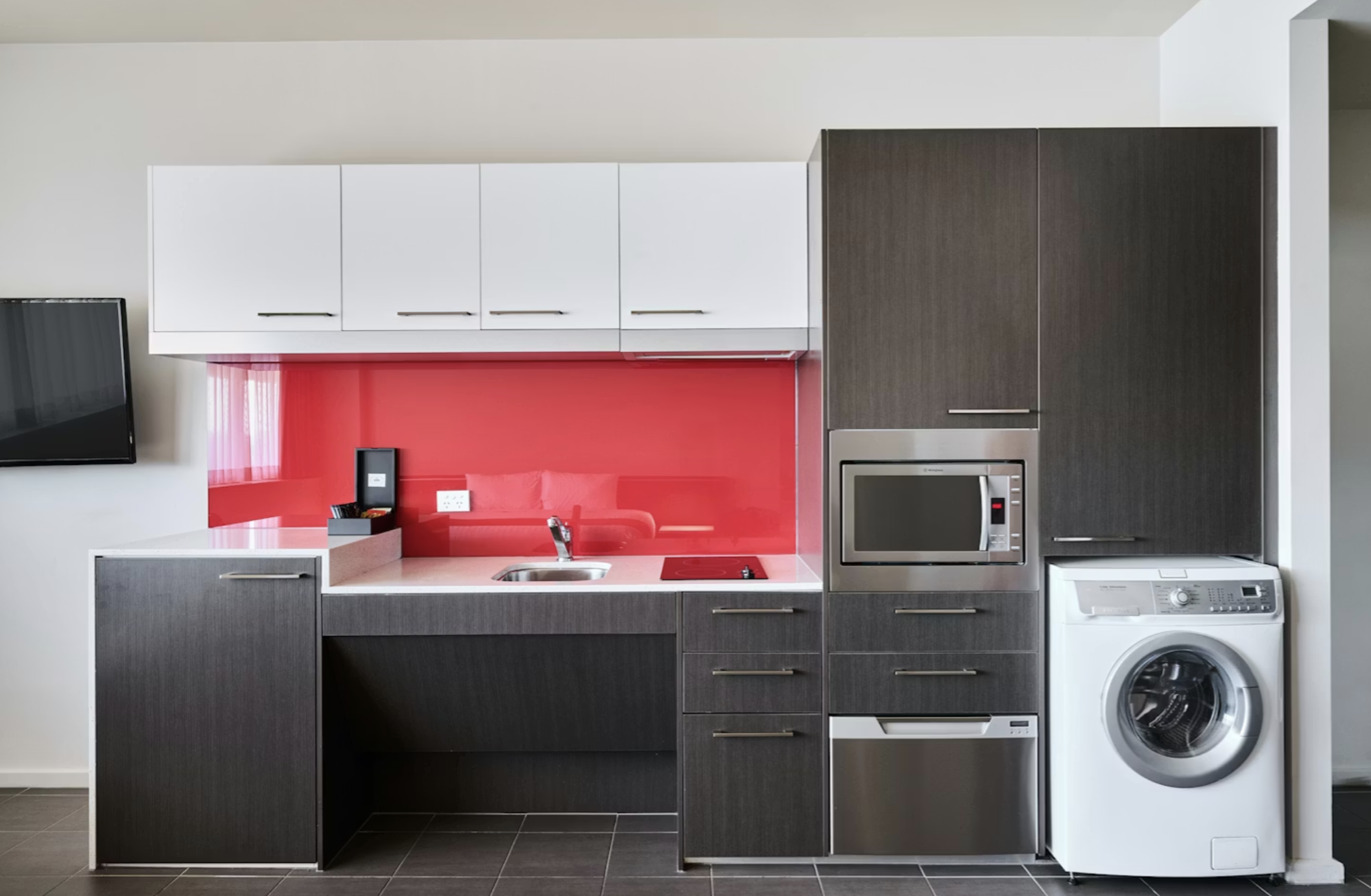 Abode Woden 43/47