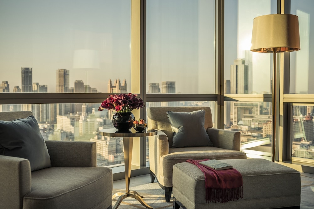 FOUR SEASONS HOTEL TIANJIN 67/84