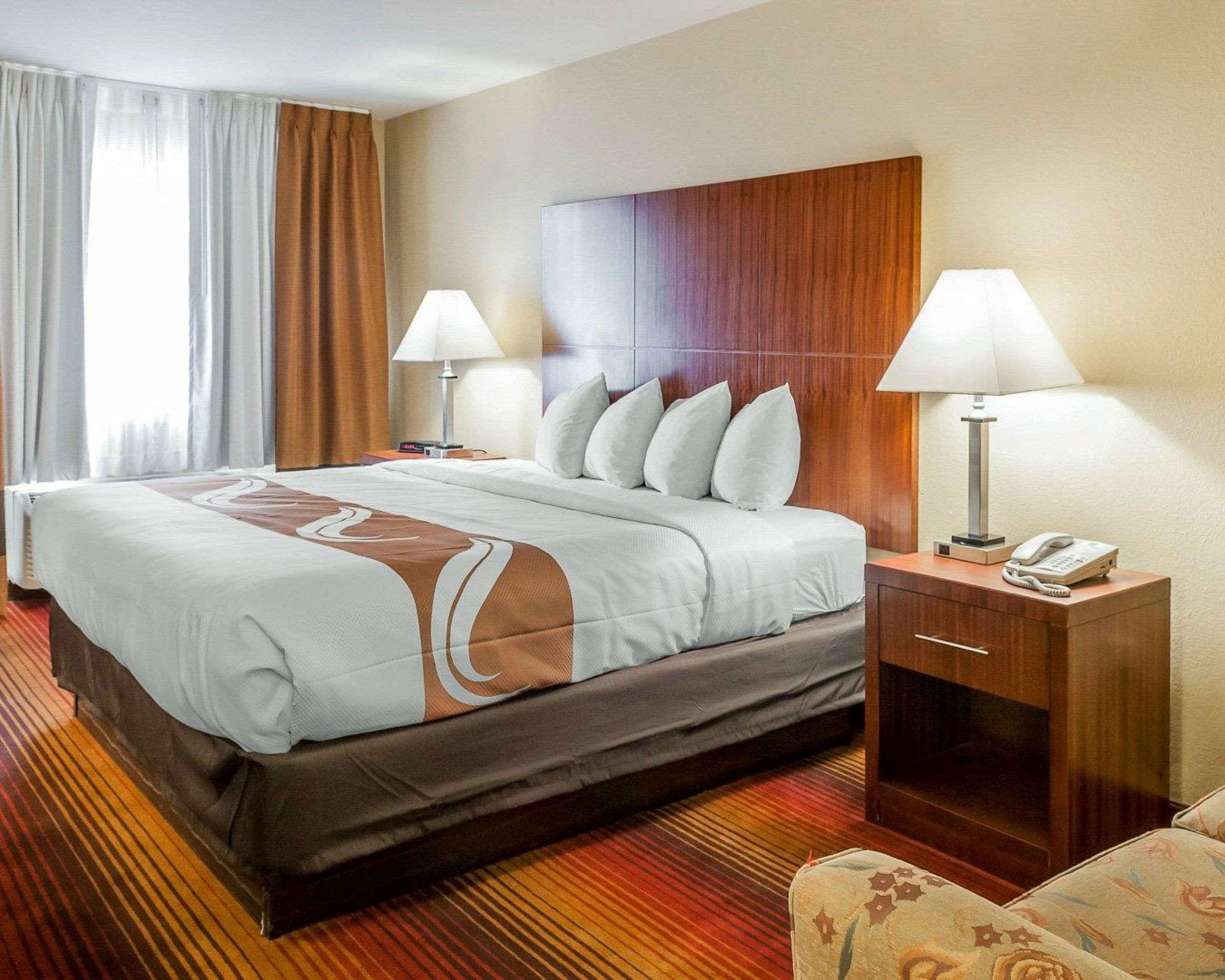 Upgrade, King Bed