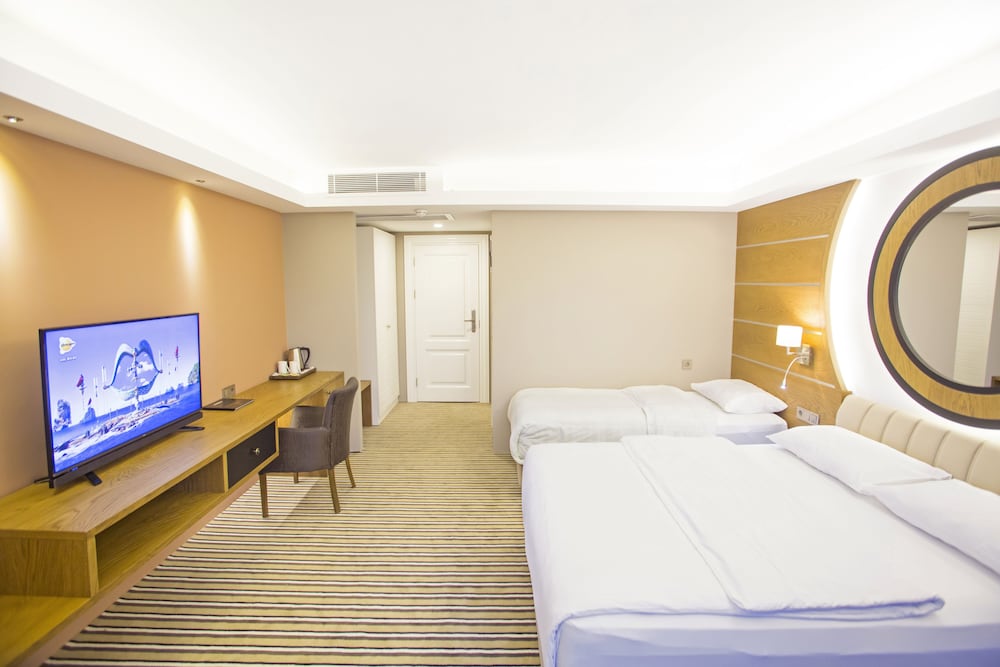 Aktug Hotel 19/50