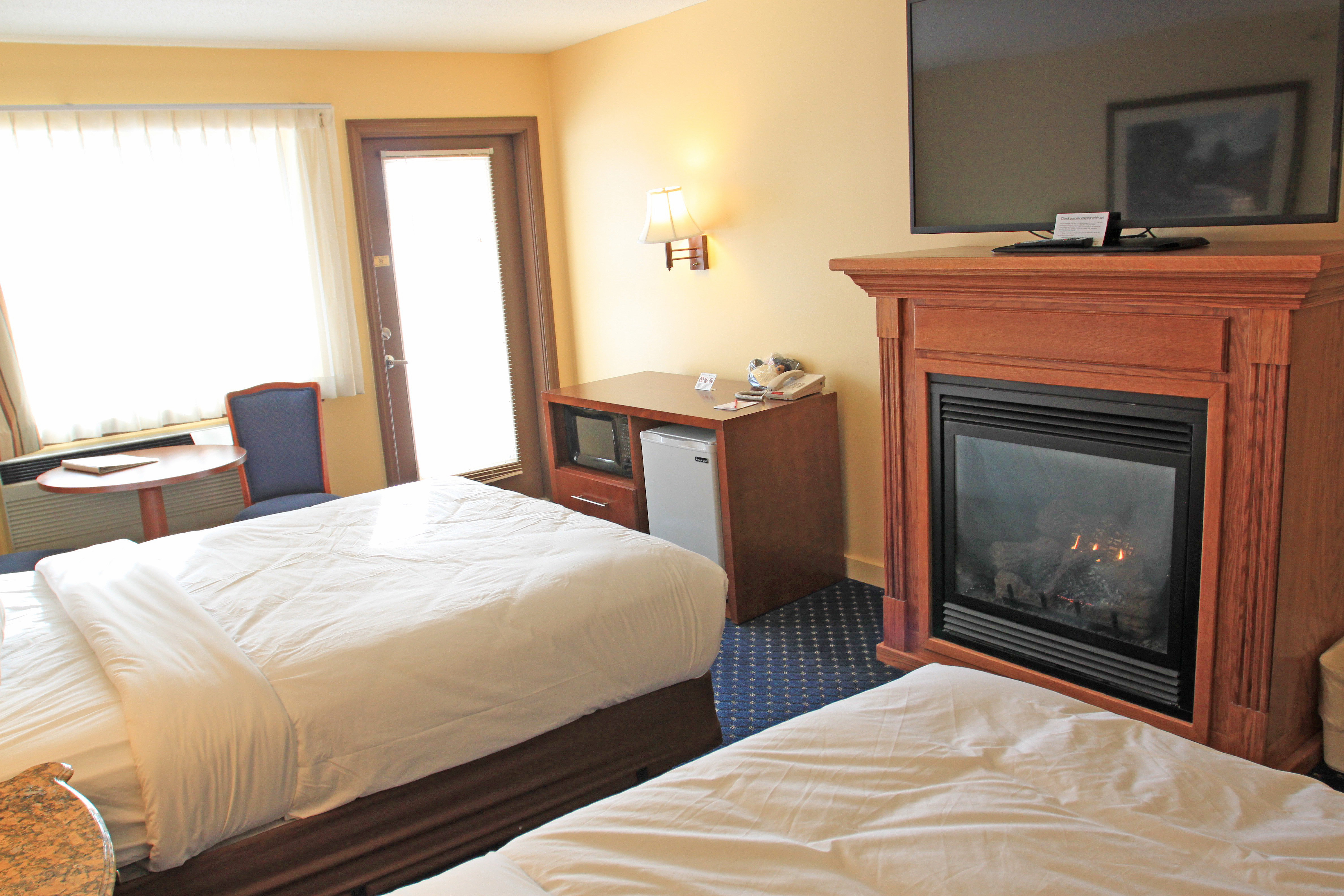 Fireside Inn & Suites Belfast 12/28