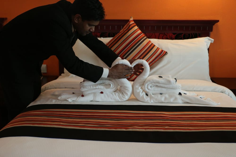 Pars International Hotel 28/58